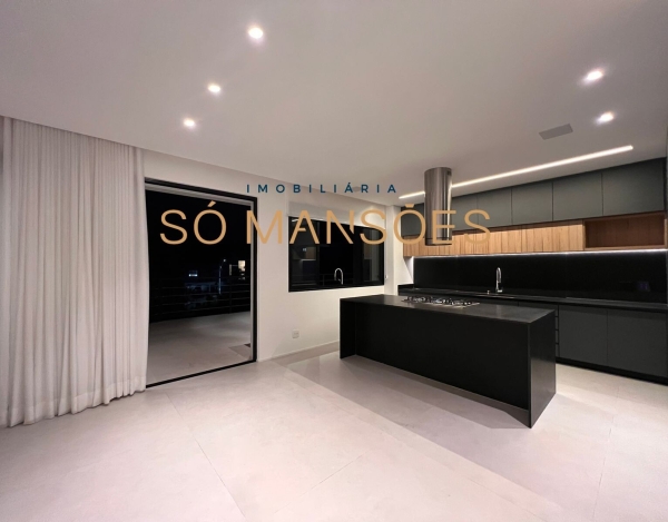 Casa de Alto Padrão de 275 m² à Venda com 2 Suítes e Spa no Condomínio Rosa dos Ventos, Vespasiano - MG