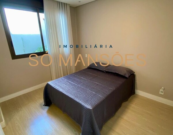 CASA A VENDA NO CONDOMÍNIO CONDADOS DA LAGOA EM LAGOA SANTA 