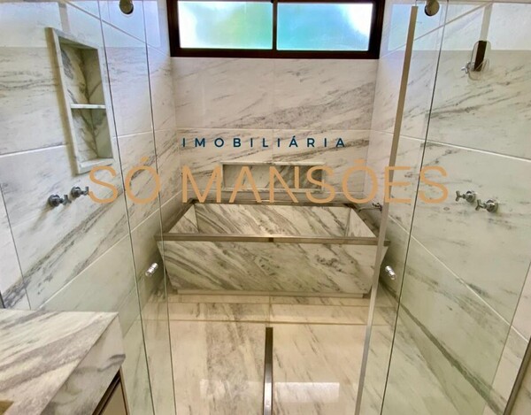 CASA A VENDA NO CONDOMÍNIO CONDADOS DA LAGOA EM LAGOA SANTA 