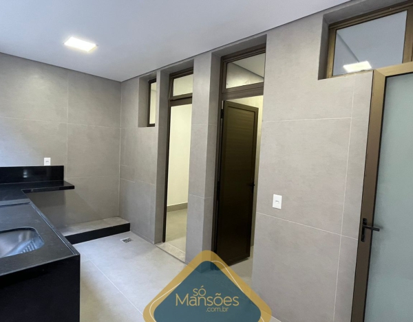 CASA DE 387m² À VENDA NO CONDOMÍNIO QUINTAS DO SOL