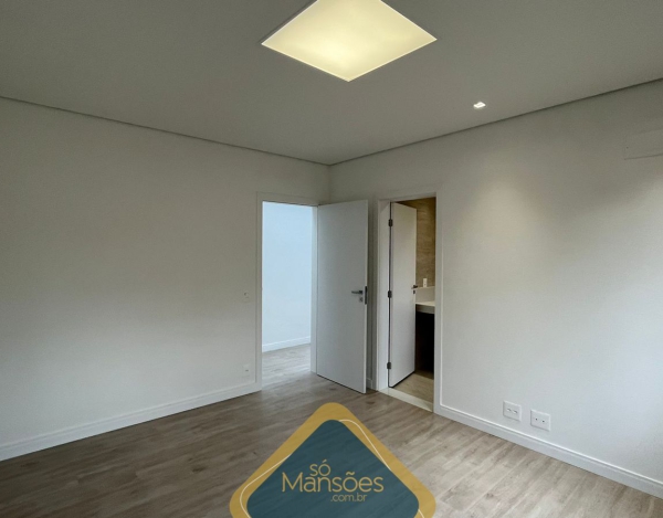 CASA DE 387m² À VENDA NO CONDOMÍNIO QUINTAS DO SOL