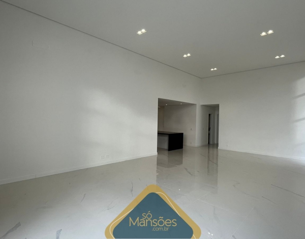CASA DE 387m² À VENDA NO CONDOMÍNIO QUINTAS DO SOL