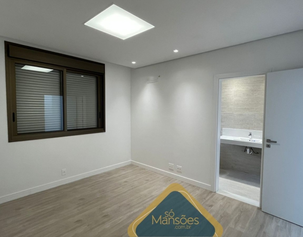 CASA DE 387m² À VENDA NO CONDOMÍNIO QUINTAS DO SOL