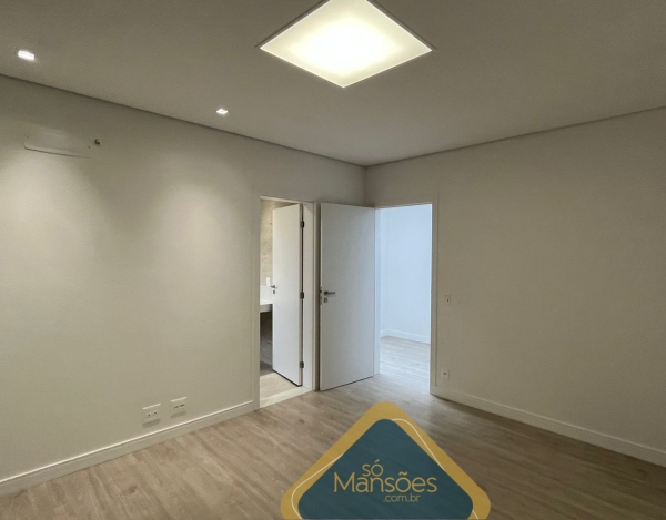 CASA DE 387m² À VENDA NO CONDOMÍNIO QUINTAS DO SOL