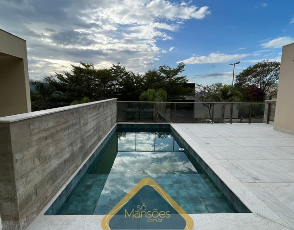 CASA DE 387m² À VENDA NO CONDOMÍNIO QUINTAS DO SOL