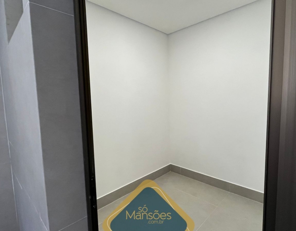 CASA DE 387m² À VENDA NO CONDOMÍNIO QUINTAS DO SOL