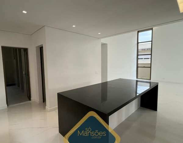 CASA DE 387m² À VENDA NO CONDOMÍNIO QUINTAS DO SOL