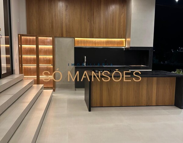 CASA A VENDA NO CONDOMÍNIO GRAN ROYALLE EM LAGOA SANTA 