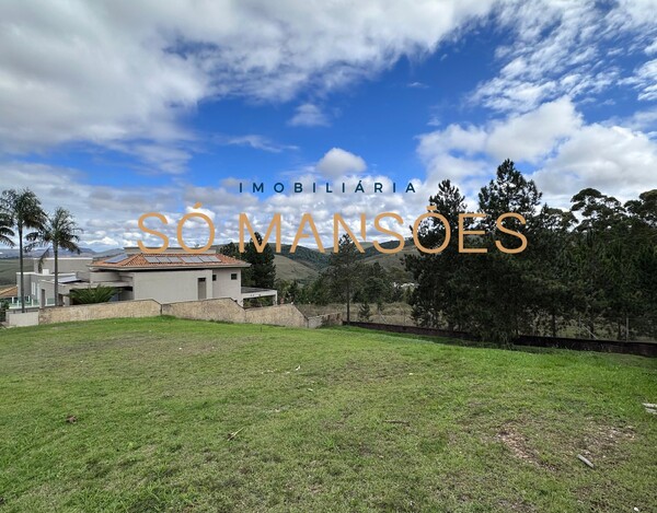 LOTE DE 680m² A VENDA NO ALPHAVILLE LAGOA DOS INGLESES - RESIDENCIAL FLORES