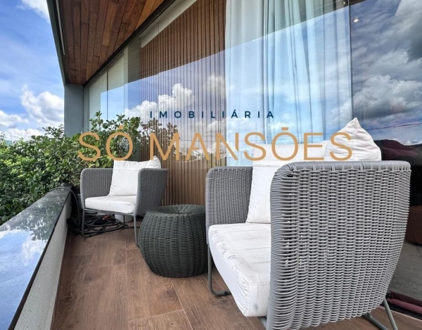 Casa de Alto Padrão de 253 m² à Venda com 2 Suítes e Spa no Condomínio Nenhum, Belo Horizonte - MG