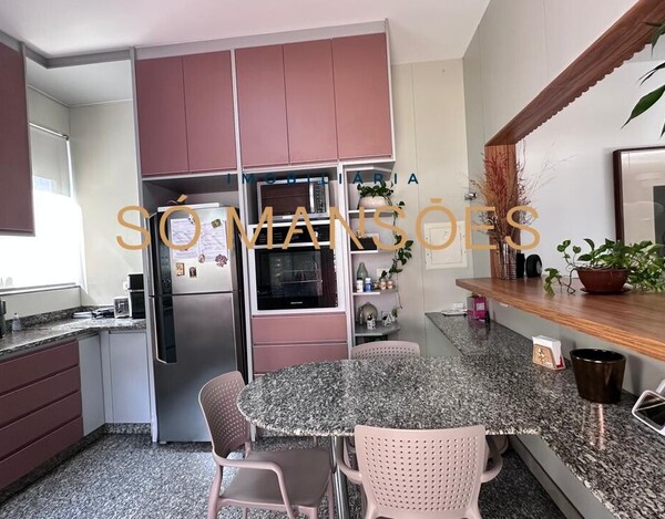 CASA A VENDA NO BAIRRO SANTA LÚCIA EM BELO HORIZONTE MG