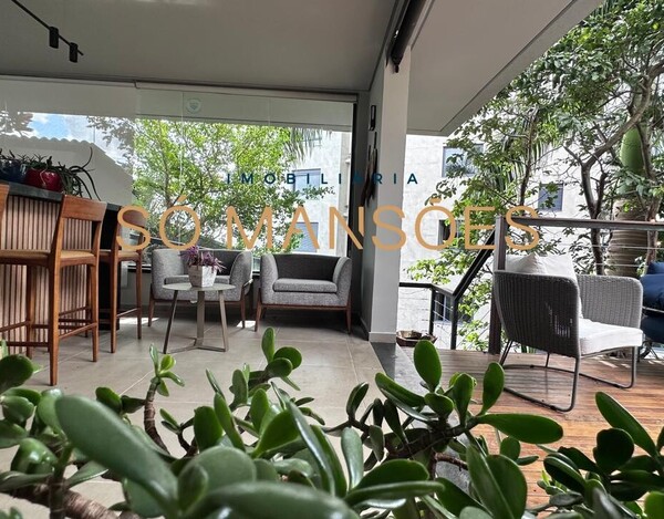 CASA A VENDA NO BAIRRO SANTA LÚCIA EM BELO HORIZONTE MG