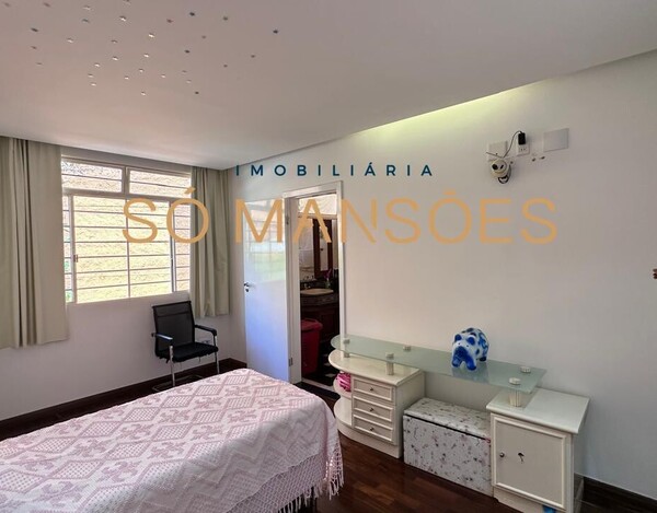 CASA A VENDA NO BAIRRO VILA PARIS EM BH