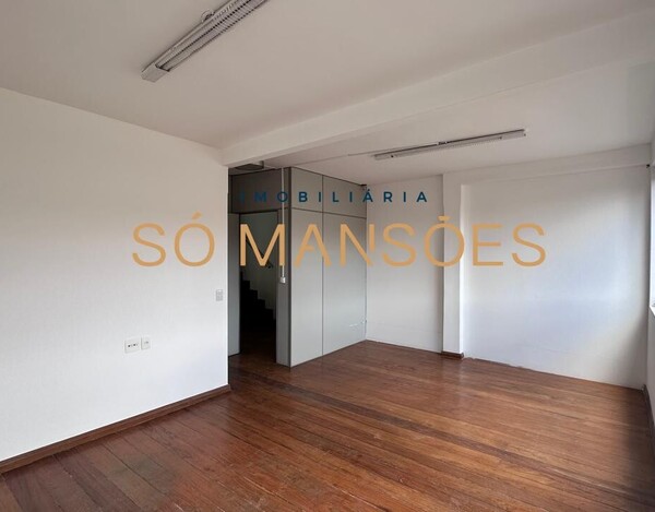 SANTA LÚCIA - CASA A VENDA NO BAIRRO SANTA LUCIA EM BELO HORIZONTE MG