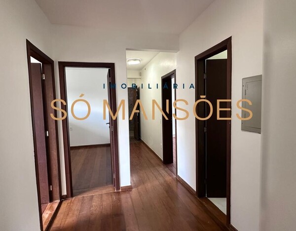 SANTA LÚCIA - CASA A VENDA NO BAIRRO SANTA LUCIA EM BELO HORIZONTE MG
