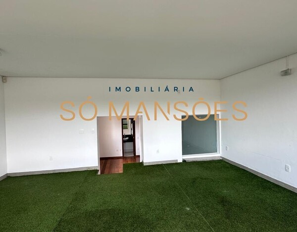 SANTA LÚCIA - CASA A VENDA NO BAIRRO SANTA LUCIA EM BELO HORIZONTE MG