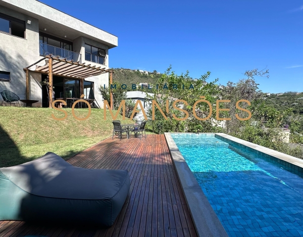 Casa de Luxo de 518 m² à Venda com 2 Suítes e Sauna no Vila Alpina, Nova Lima - MG