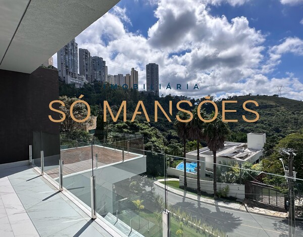 VILA CASTELA - CASA DE 583m² À VENDA NO CONDOMÍNIO VILA CASTELA 