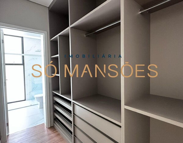VILA CASTELA - CASA DE 583m² À VENDA NO CONDOMÍNIO VILA CASTELA 