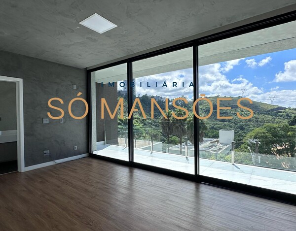 VILA CASTELA - CASA DE 583m² À VENDA NO CONDOMÍNIO VILA CASTELA 