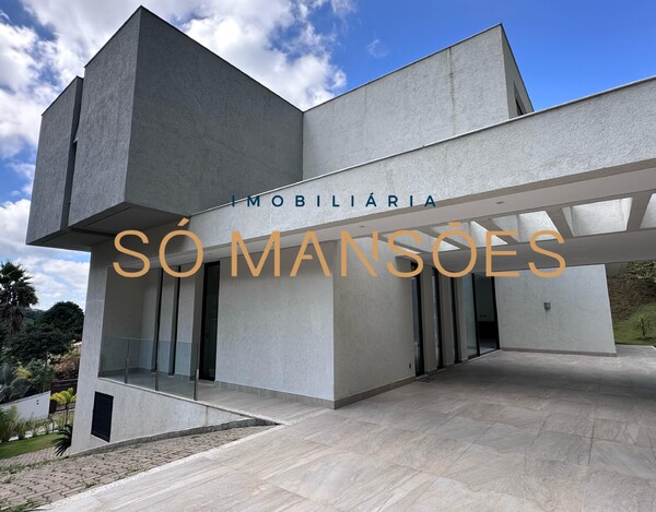 VILA CASTELA - CASA DE 583m² À VENDA NO CONDOMÍNIO VILA CASTELA 