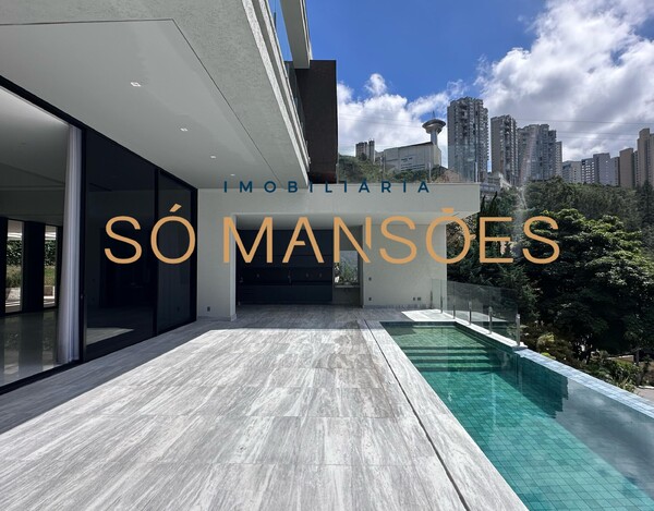 VILA CASTELA - CASA DE 583m² À VENDA NO CONDOMÍNIO VILA CASTELA 