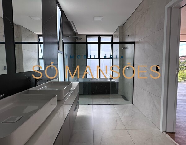 VILA CASTELA - CASA DE 583m² À VENDA NO CONDOMÍNIO VILA CASTELA 
