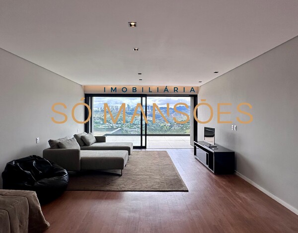 VALE DOS CRISTAIS -  CONFORTO E DESIGN ELEVADOS AO MAIS ALTO NÍVEL
