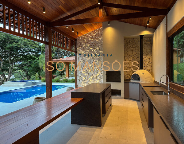 CASA DE 620m² À VENDA NO CONDOMÍNIO ESTANCIA DAS AMENDOEIRAS 