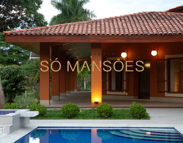 CASA DE 620m² À VENDA NO CONDOMÍNIO ESTANCIA DAS AMENDOEIRAS 