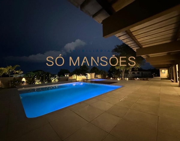 Casa em Terreno Privilegiado de 809 m² à Venda com 4 Suítes e Vista Panorâmica no Condomínio Pampulha, Belo Horizonte - MG