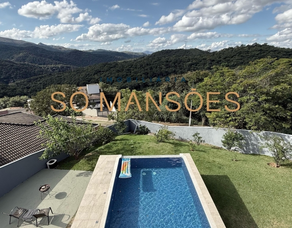Casa de Alto Padrão de 326 m² à Venda com 1 Suíte e Piscina com Borda Infinita no Le Cottage, Nova Lima - MG
