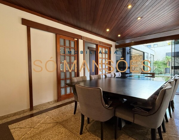 CASA À VENDA NO BAIRRO BELVEDERE EM BH