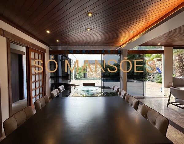 CASA À VENDA NO BAIRRO BELVEDERE EM BH