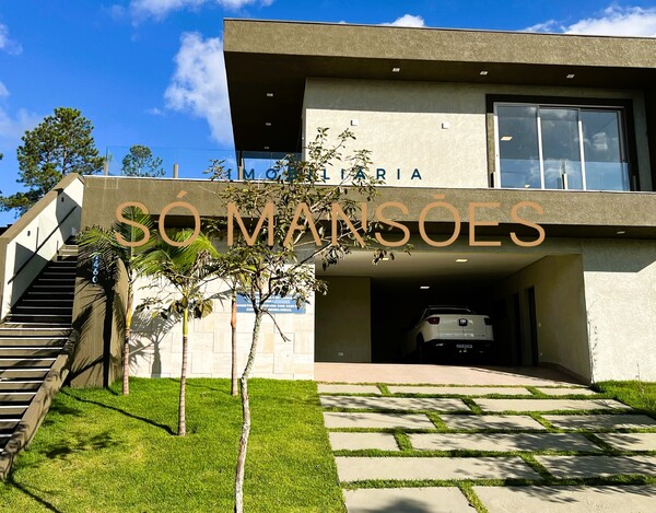CASA À VENDA NO ALPHAVILLE LAGOA DOS INGLESES - MINAS