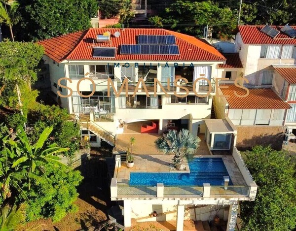 CASA À VENDA NO COMITECO EM BH