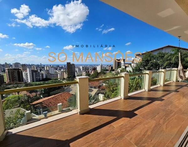 CASA À VENDA NO COMITECO EM BH