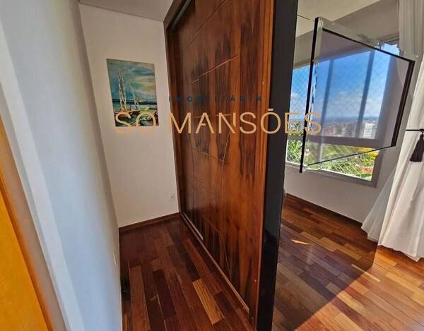 CASA À VENDA NO COMITECO EM BH