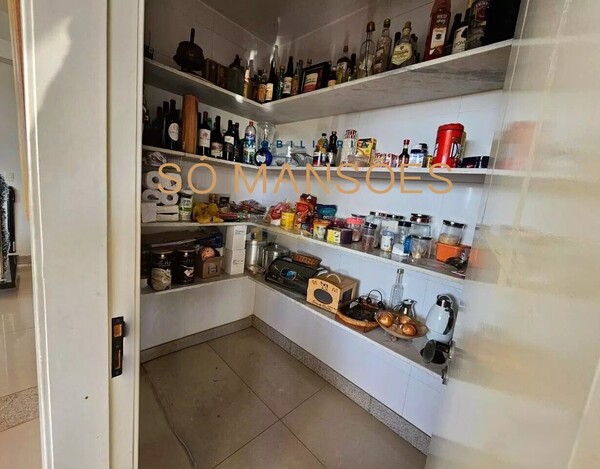CASA À VENDA NO COMITECO EM BH
