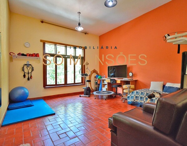 BOSQUE DO JAMBREIRO - CASA À VENDA EM NOVA LIMA