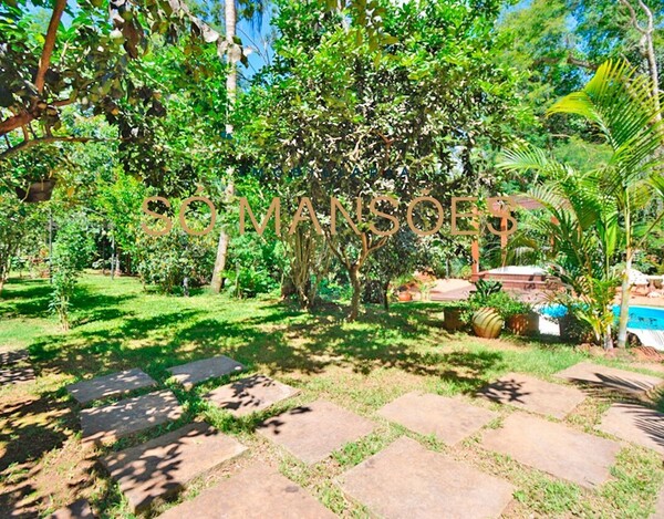 BOSQUE DO JAMBREIRO - CASA À VENDA EM NOVA LIMA