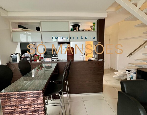 APARTAMENTO À VENDA NO VALE DO SERENO