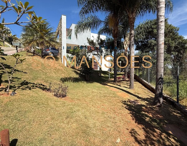 MIRANTE DA MATA CASA À VENDA EM NOVA LIMA