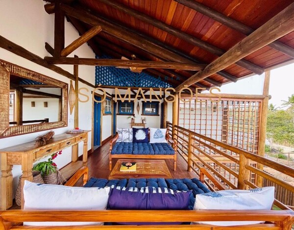 CASA À VENDA EM OUTEIRO DAS BRISAS TRANCOSO / BA