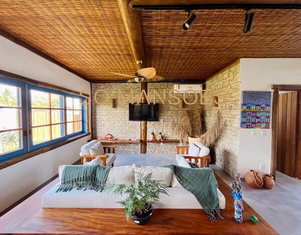 CASA À VENDA EM OUTEIRO DAS BRISAS TRANCOSO / BA