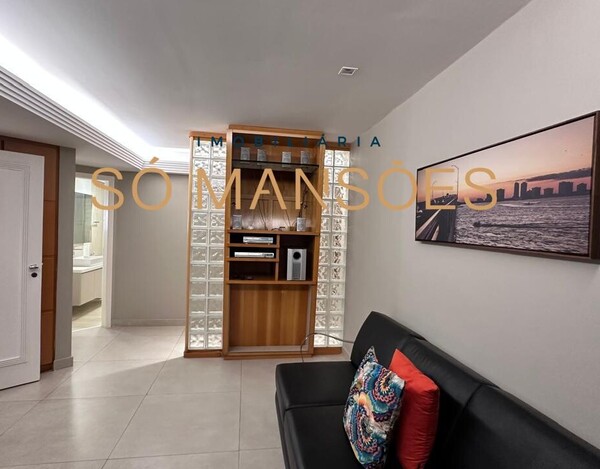 APARTAMENTO À VENDA NO VALE DO SERENO