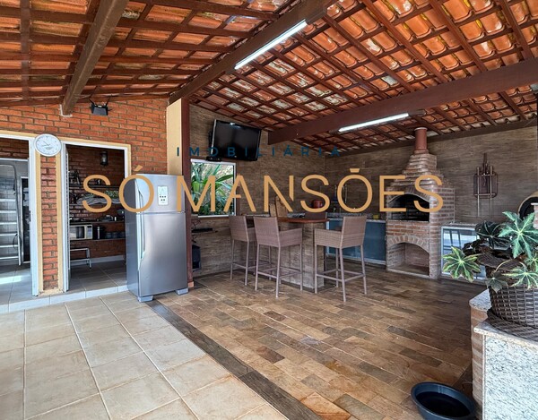 BOSQUE DO JAMBREIRO -  CASA À VENDA EM NOVA LIMA