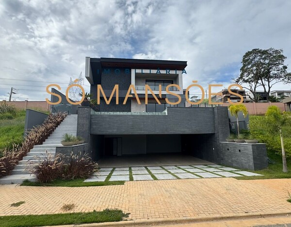 CASA À VENDA NO ALPHAVILLE VESPASIANO 