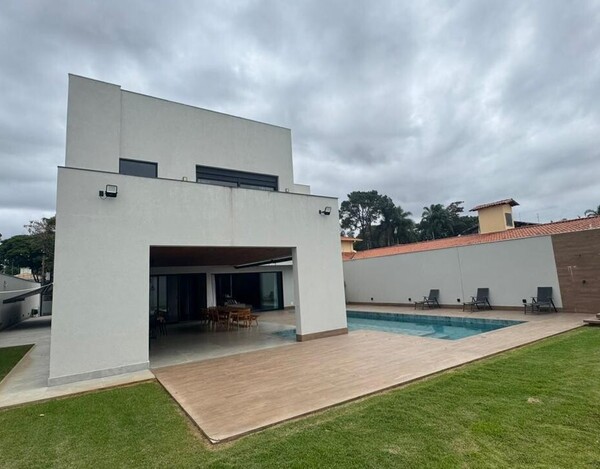 BANDEIRANTES - CASA À VENDA NA REGIÃO DA PAMPULHA