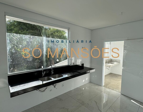 CASA À VENDA NO CONDOMÍNIO PORTAL DO SOL EM CONTAGEM